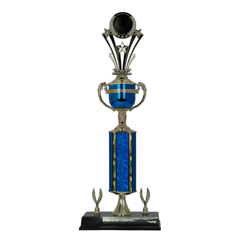 Trofeo de Copa con Figura Serie 44 de Estrella Holder
